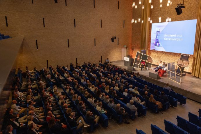 A 25 jaar Koningshoeven Ontmoeting Brabant Bijeen 0052 5